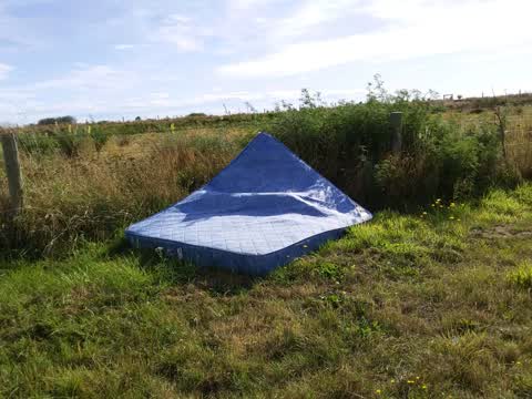Rubbish/Recycling, a report photo