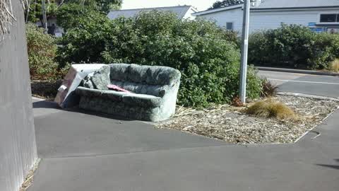 Rubbish/Recycling, a report photo