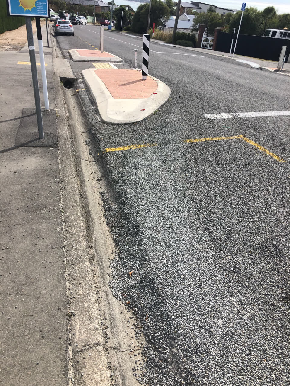 The photograph attached to this roading/streets report