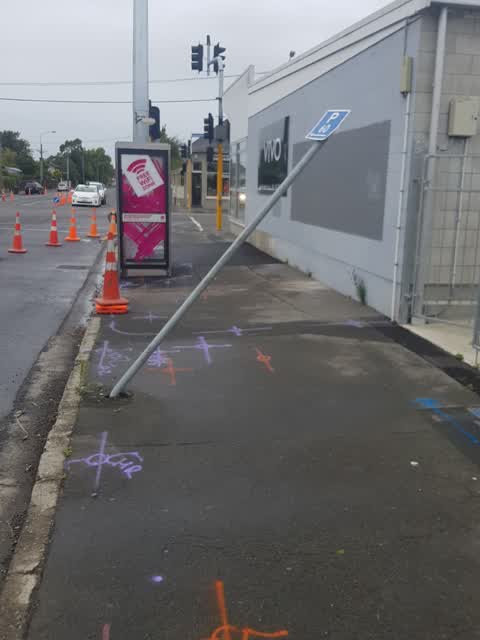 Roading/Streets, a report photo