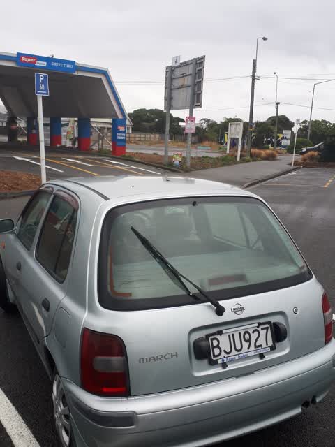 Roading/Streets, a report photo