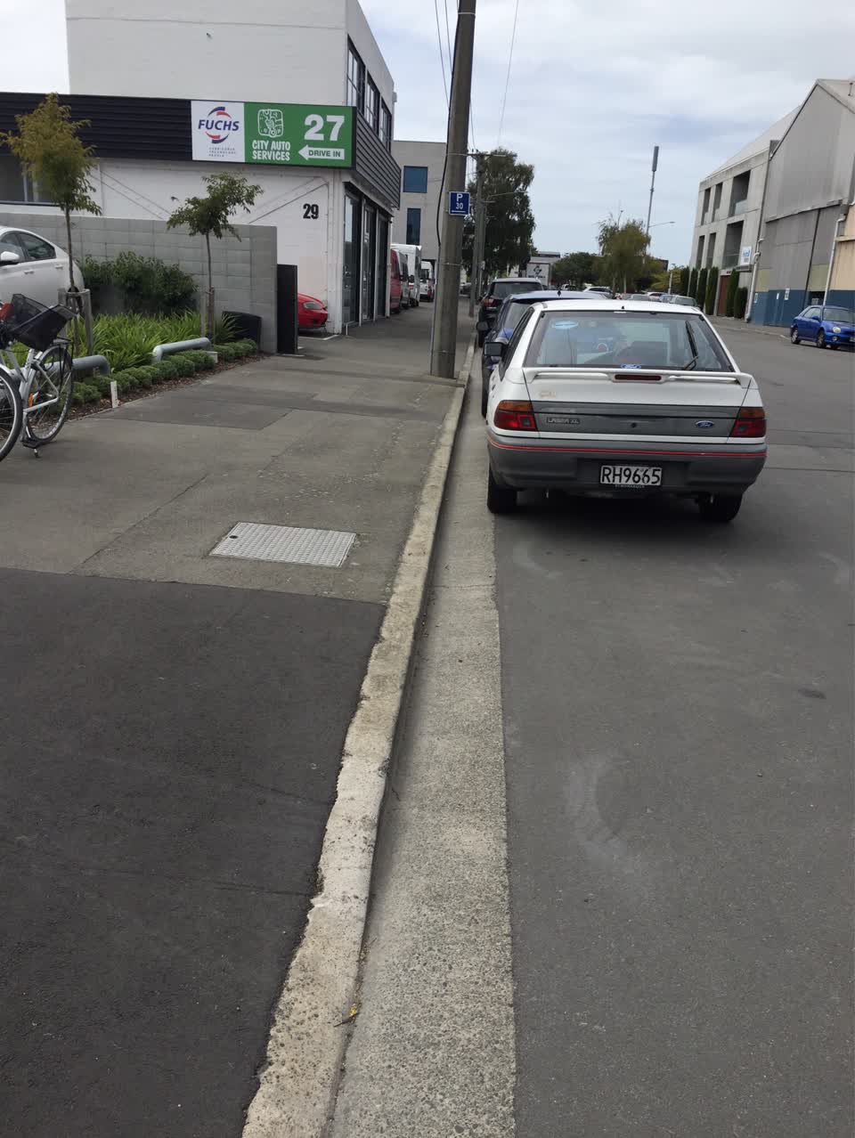 The photograph attached to this roading/streets report