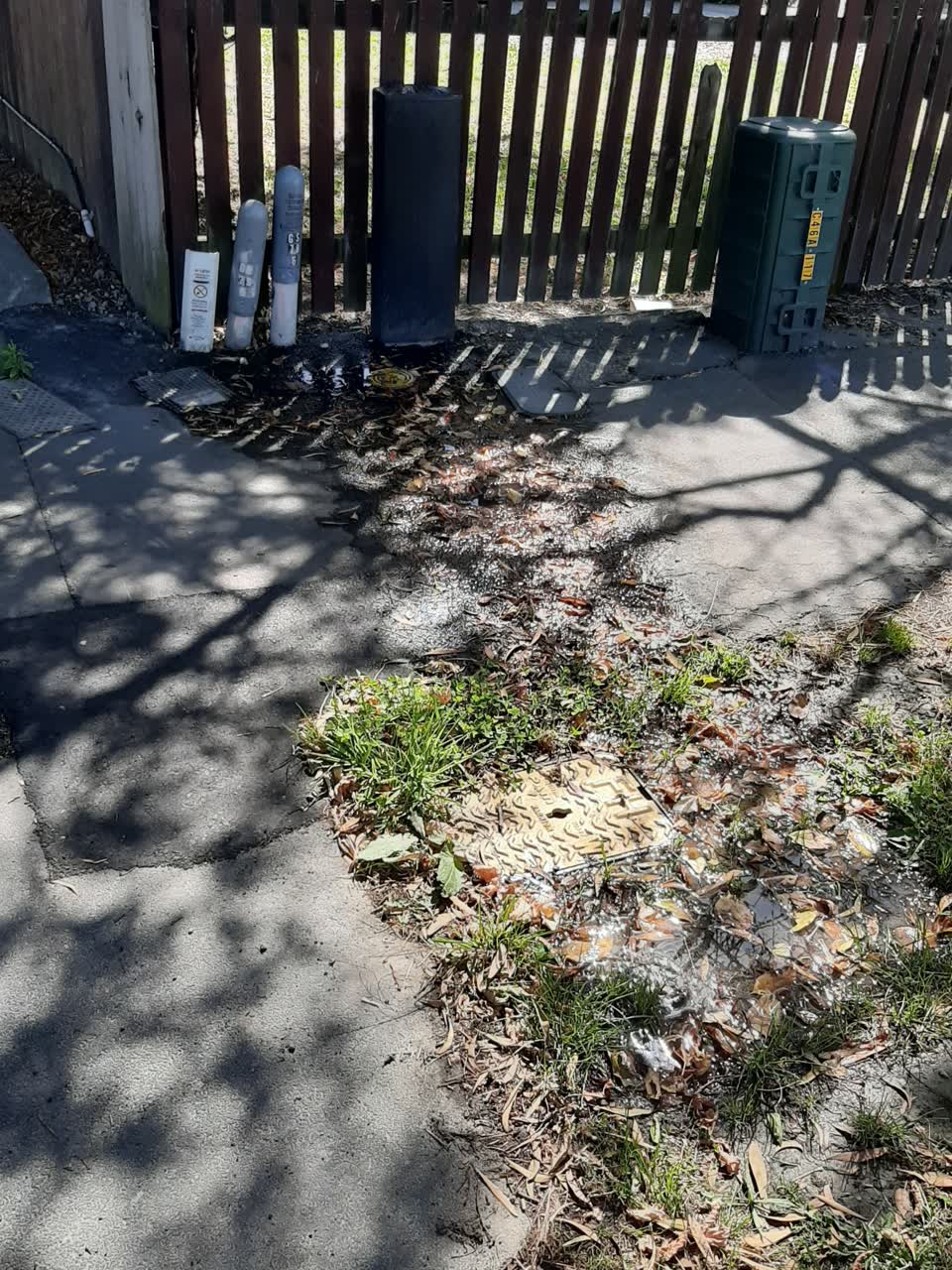 The photograph attached to this water supply report