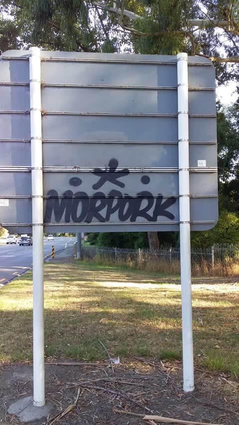 Graffiti, a report photo