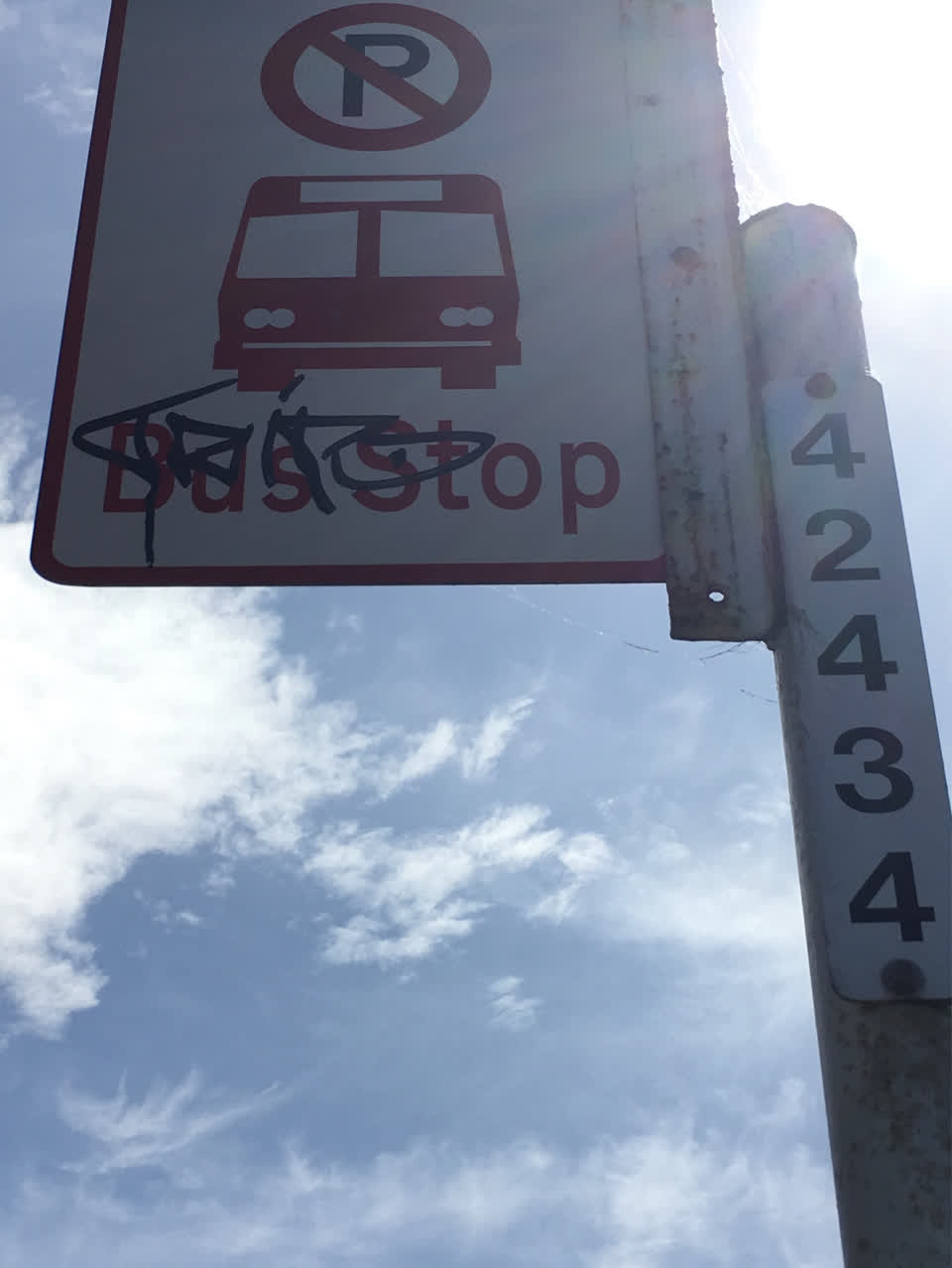 The photograph attached to this graffiti report
