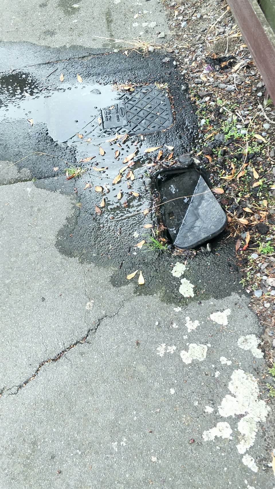 The photograph attached to this water supply report