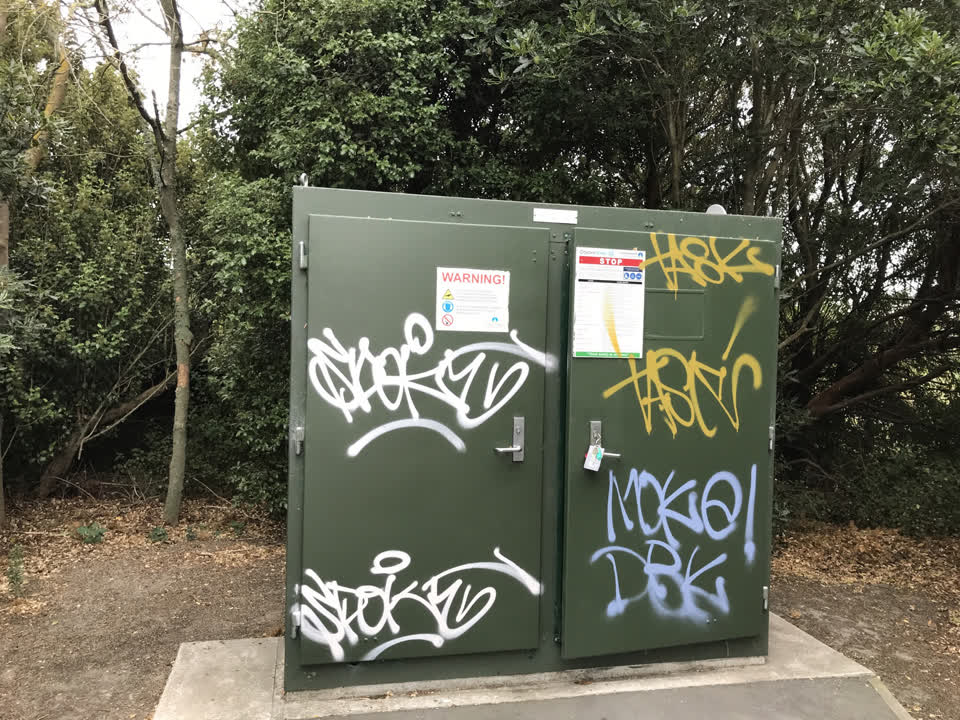 The photograph attached to this graffiti report