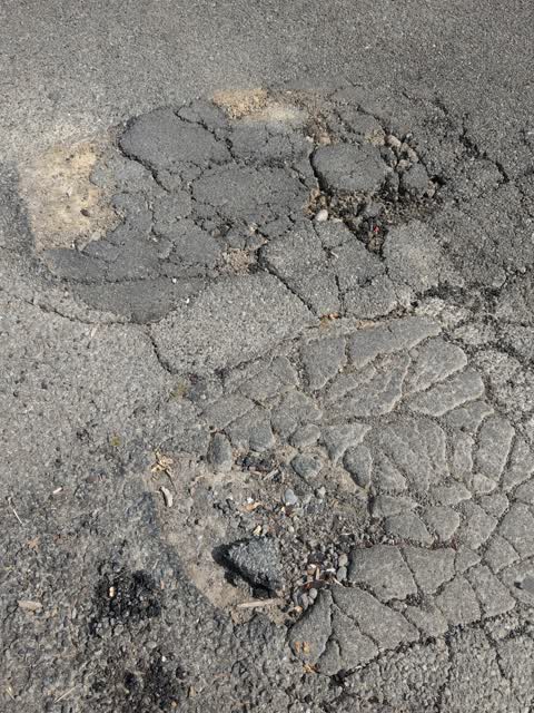 Roading/Streets, a report photo