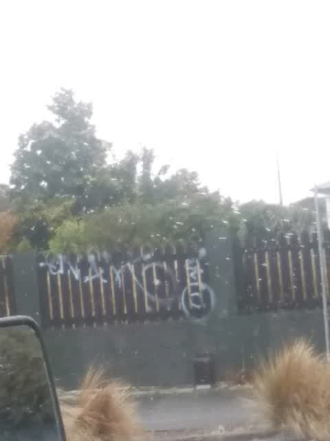Graffiti, a report photo
