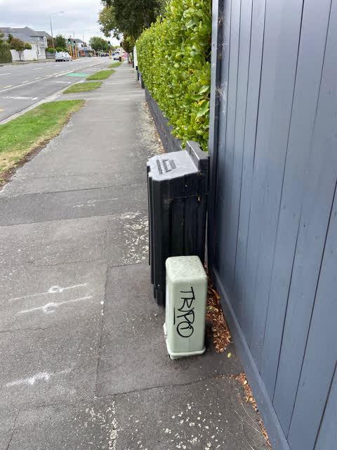 Graffiti, a report photo