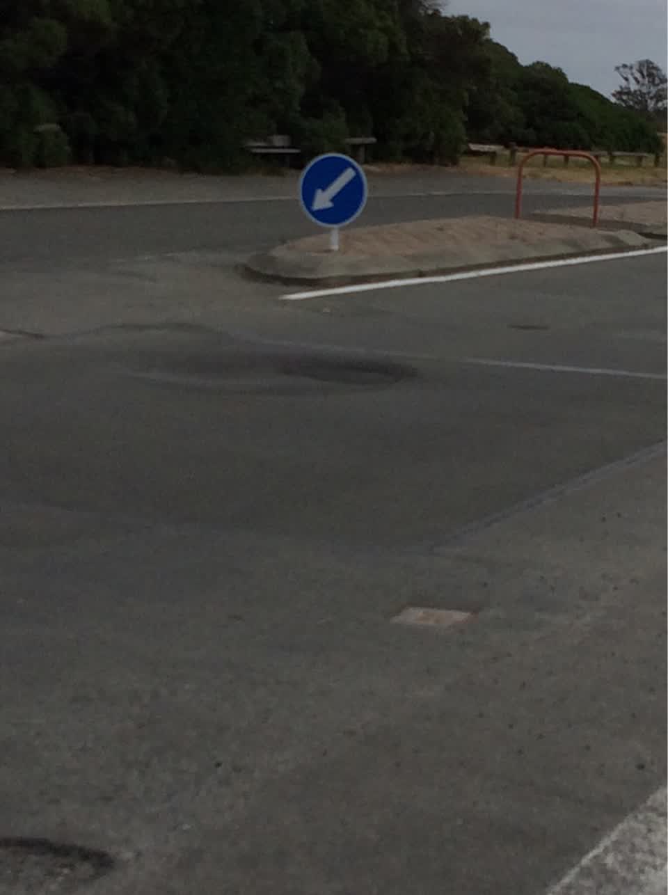 The photograph attached to this roading/streets report
