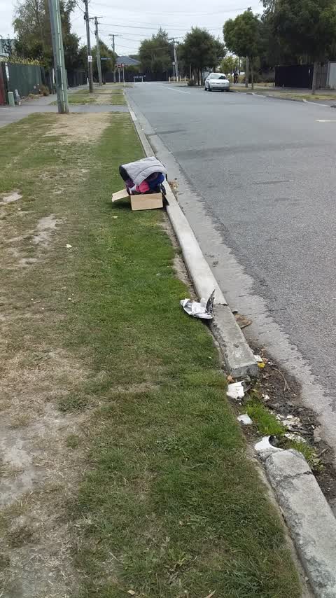 Rubbish/Recycling, a report photo