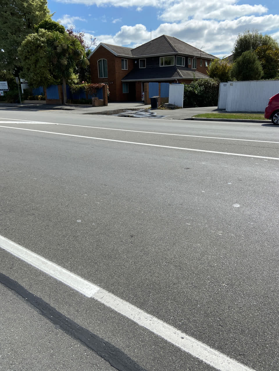The photograph attached to this roading/streets report