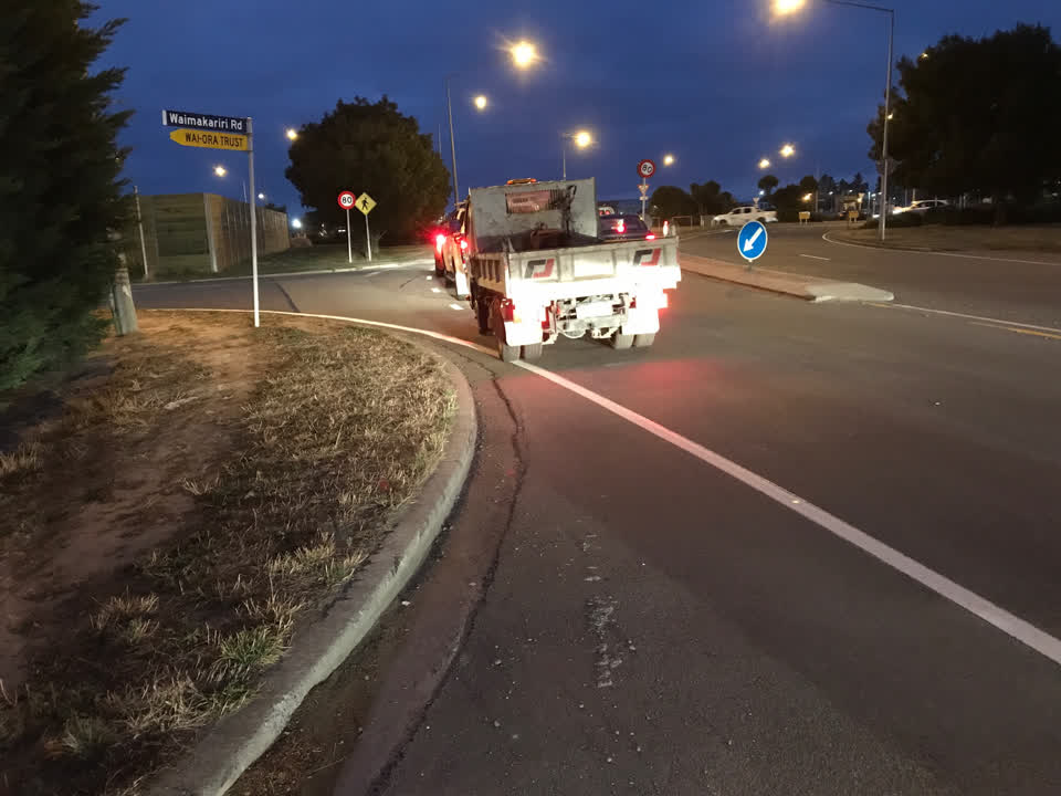 The photograph attached to this roading/streets report