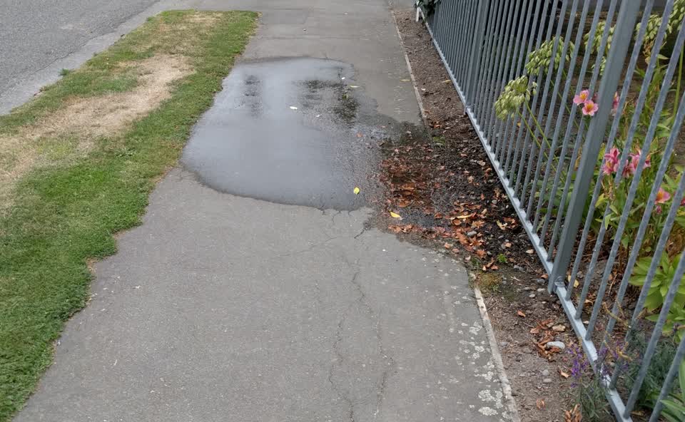 The photograph attached to this flooding report