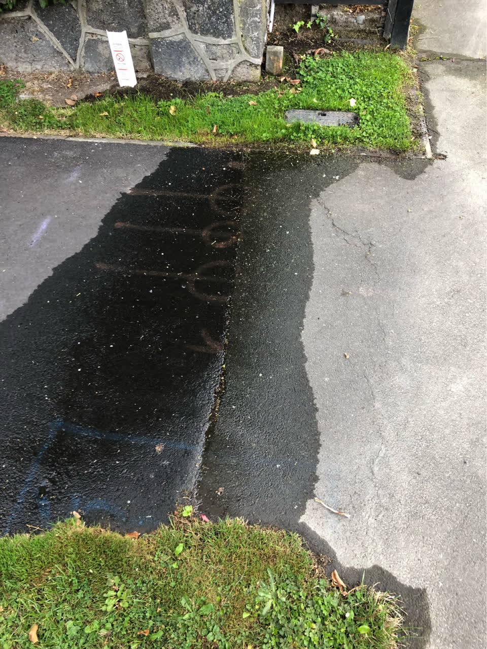 The photograph attached to this water supply report