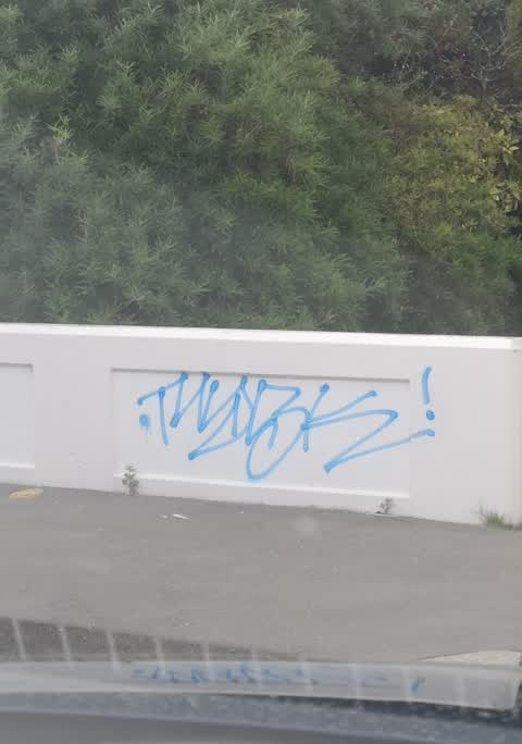 Graffiti, a report photo
