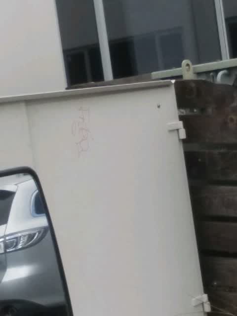 Graffiti, a report photo