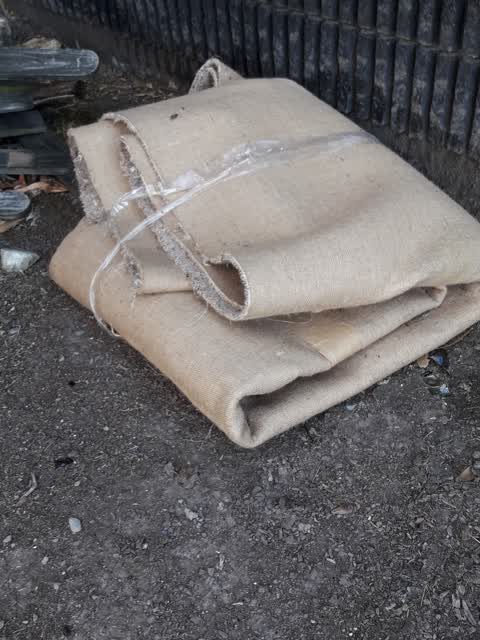 Rubbish/Recycling, a report photo