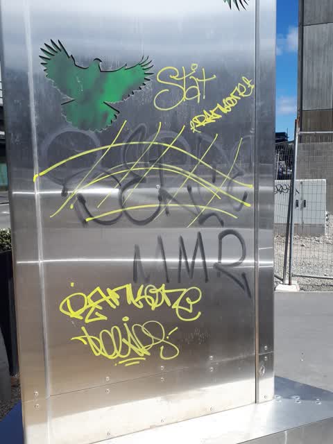 Graffiti, a report photo