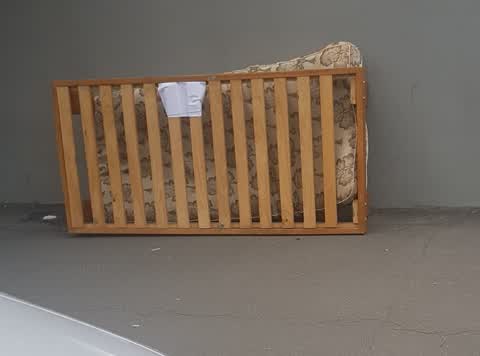 Rubbish/Recycling, a report photo