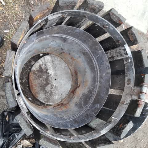 Rubbish/Recycling, a report photo
