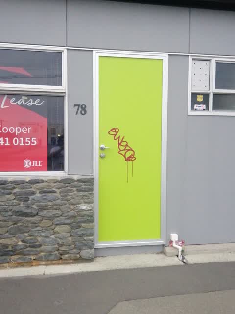 Graffiti, a report photo