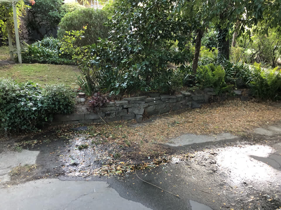 The photograph attached to this water supply report