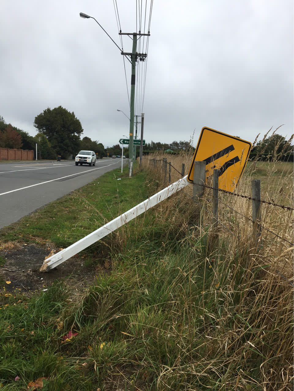 The photograph attached to this roading/streets report