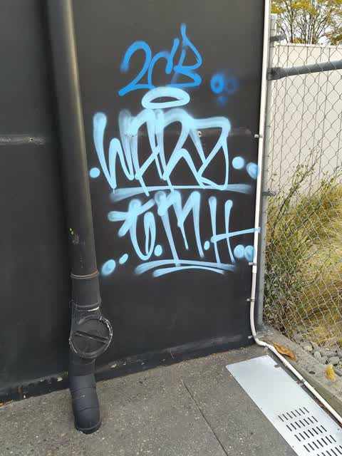 Graffiti, a report photo