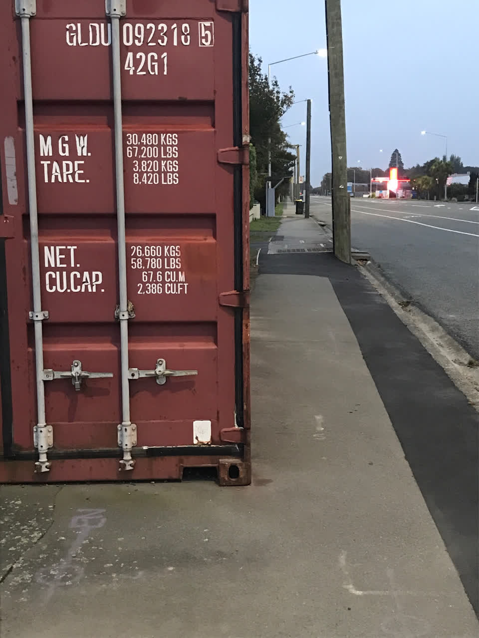 The photograph attached to this roading/streets report