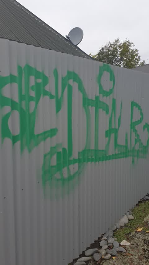 Graffiti, a report photo