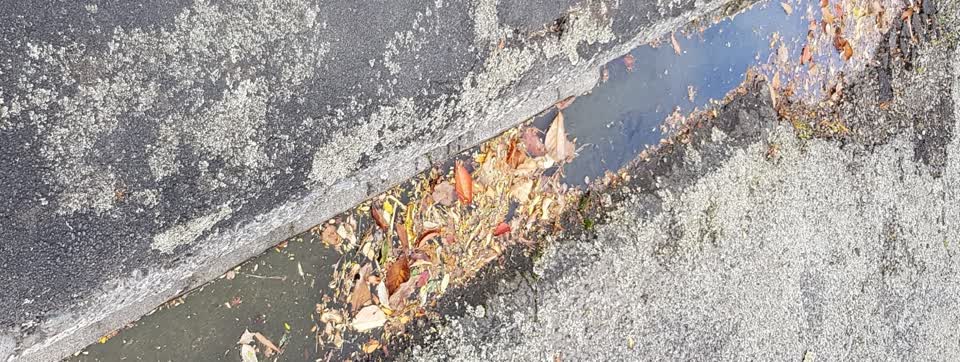 The photograph attached to this water supply report