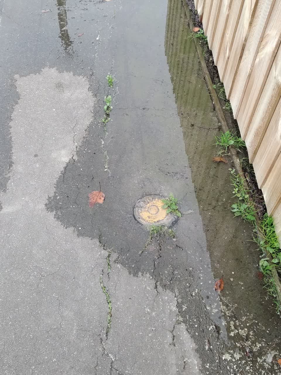 The photograph attached to this water supply report