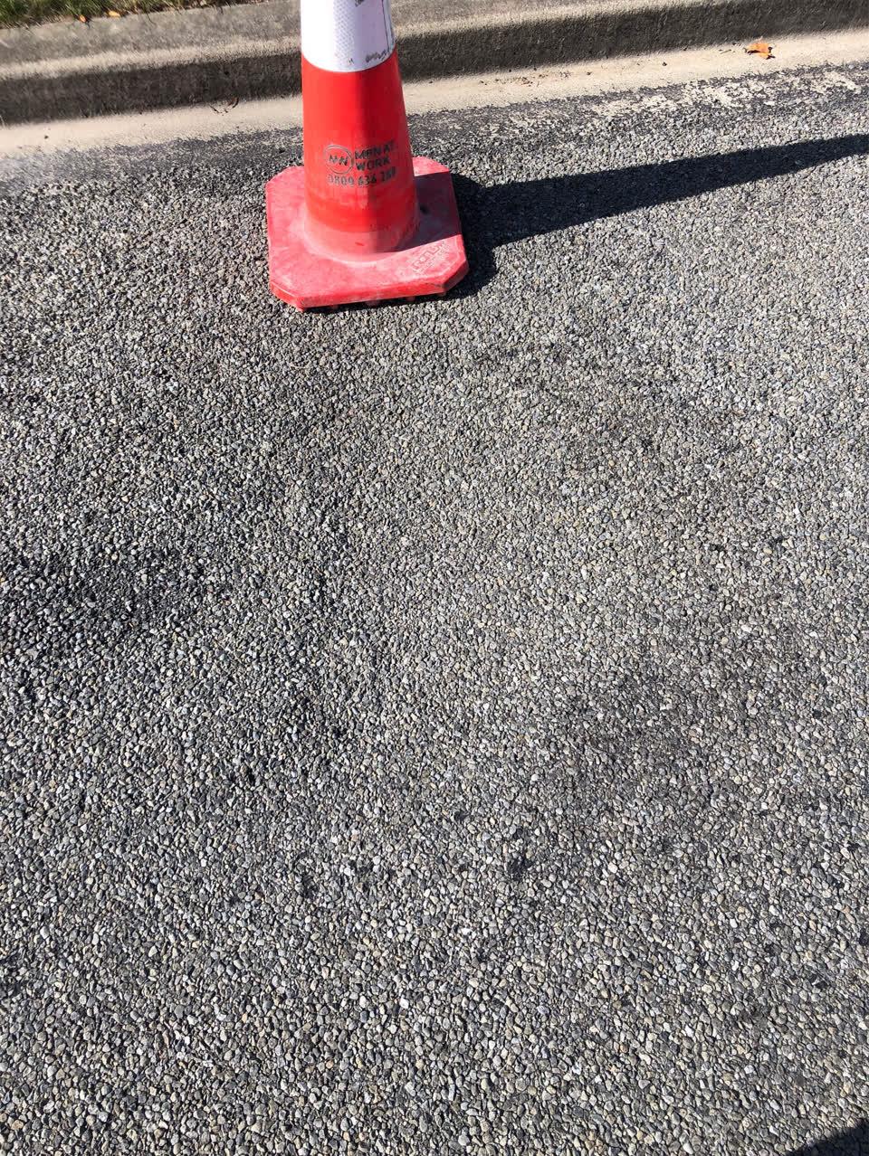 The photograph attached to this roading/streets report