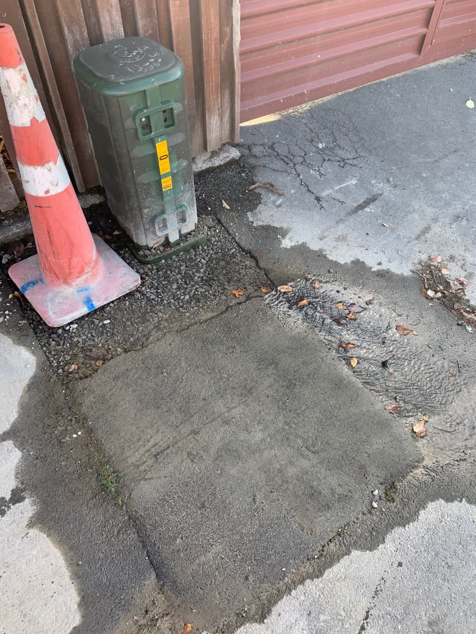 The photograph attached to this water supply report