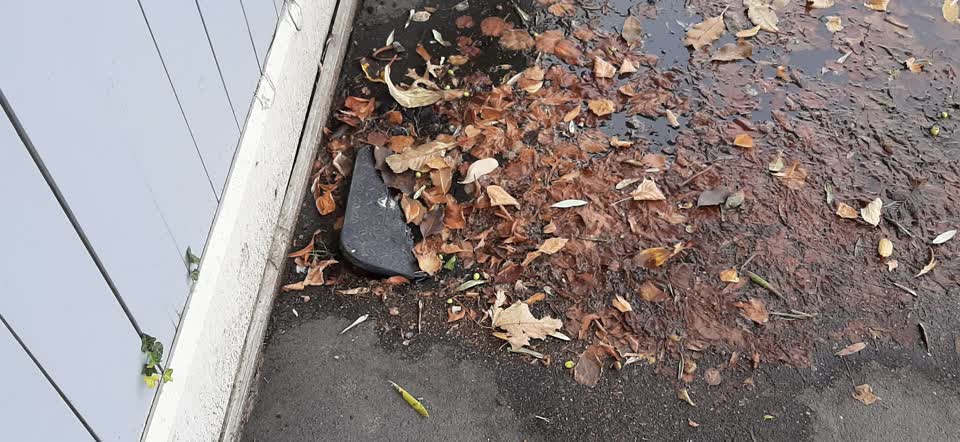 The photograph attached to this water supply report