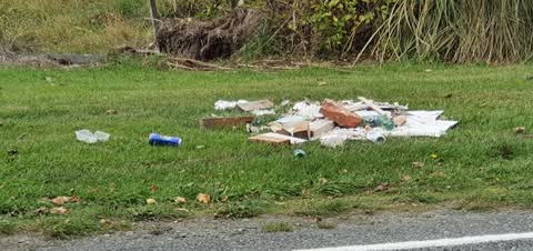 Rubbish/Recycling, a report photo