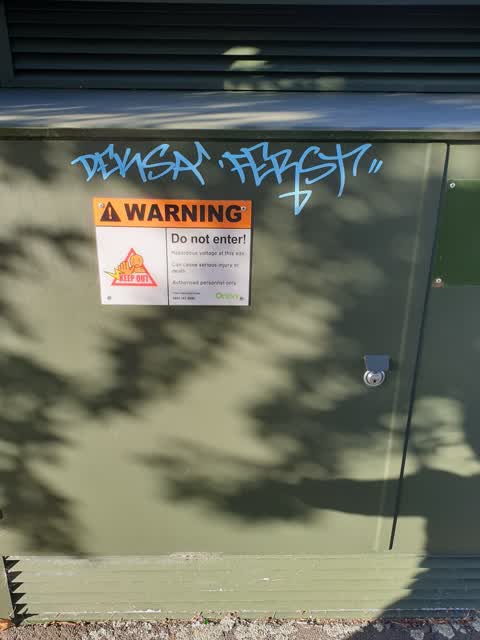 Graffiti, a report photo