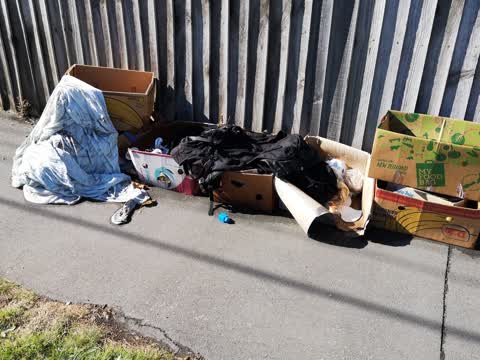 Rubbish/Recycling, a report photo