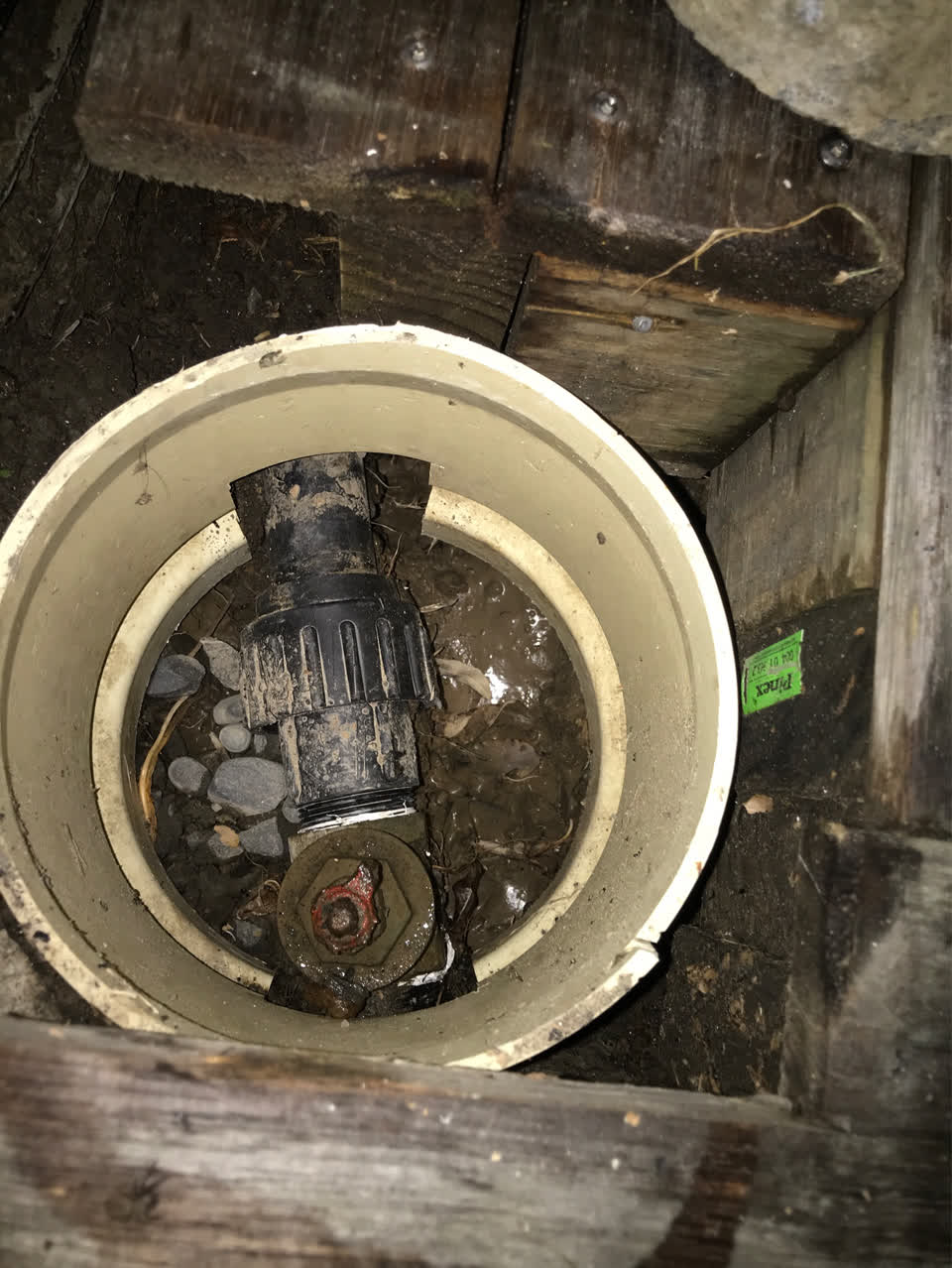 The photograph attached to this water supply report