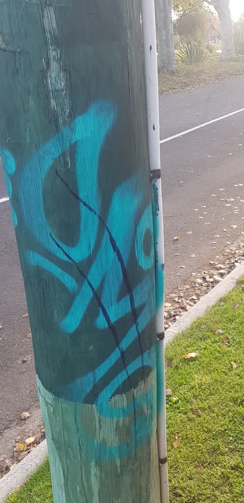 Graffiti, a report photo