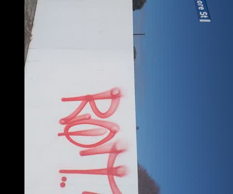 Graffiti, a report photo