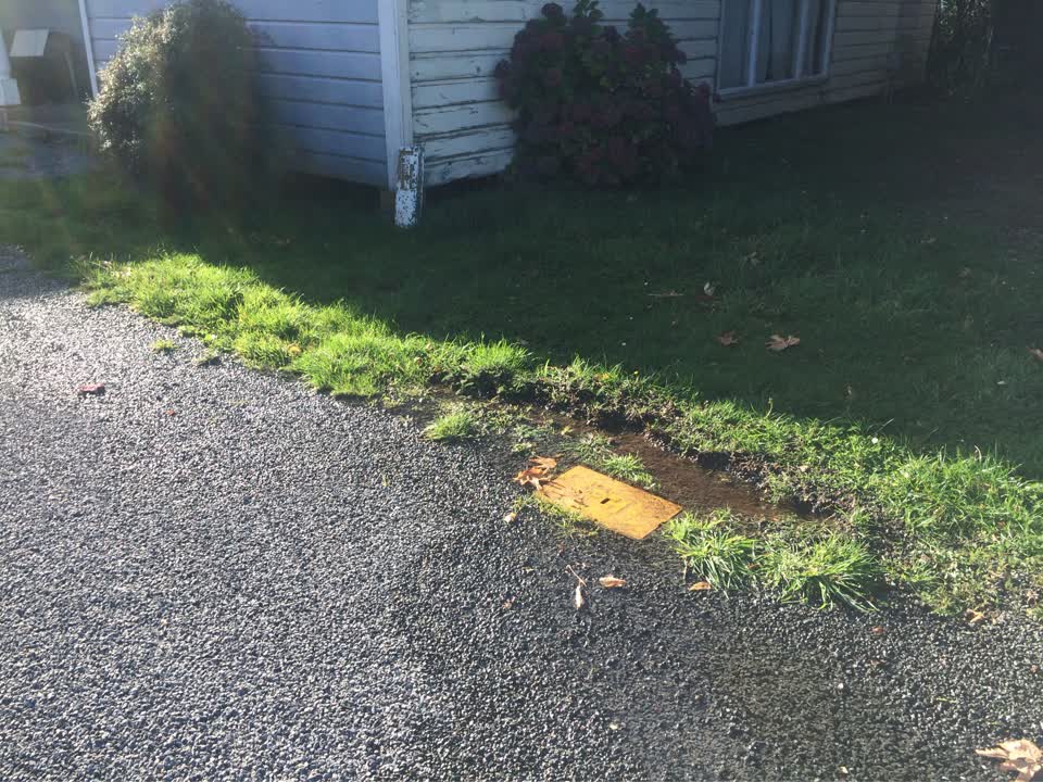 The photograph attached to this water supply report