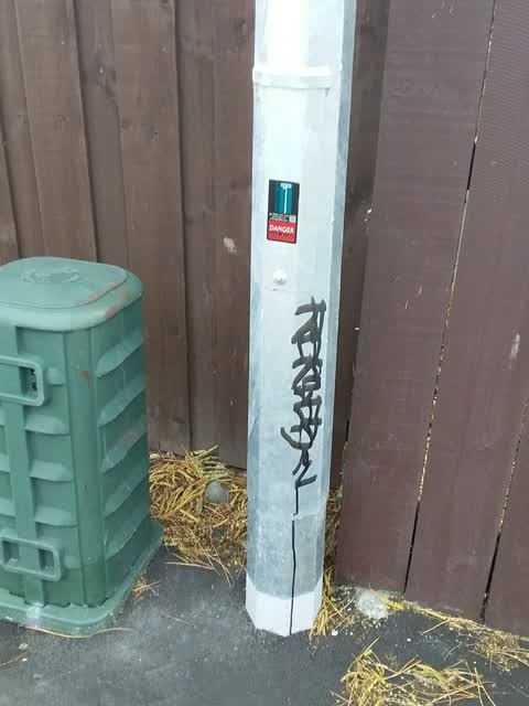 Graffiti, a report photo