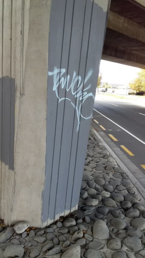 Graffiti, a report photo