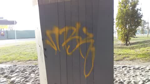 Graffiti — a report photo