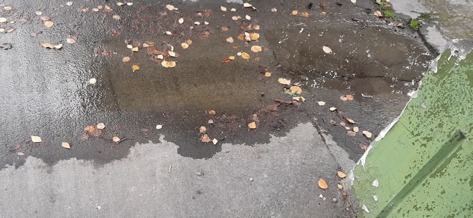 The photograph attached to this water supply report