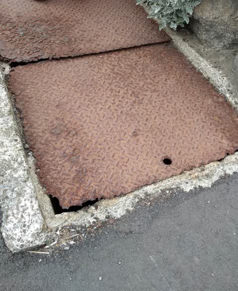 Roading/Streets, a report photo