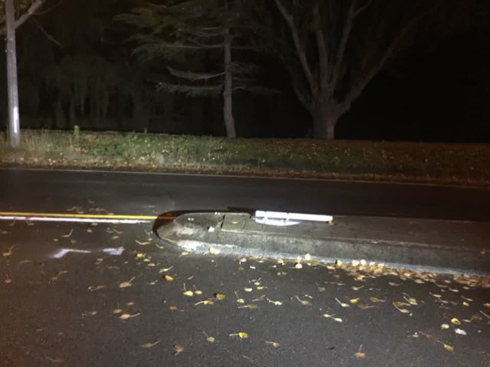 The photograph attached to this roading/streets report